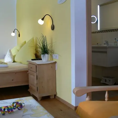 Engel Hotel 3*