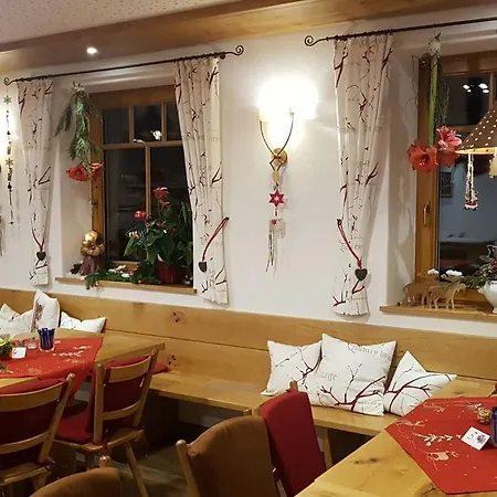Hotel Engel 3*